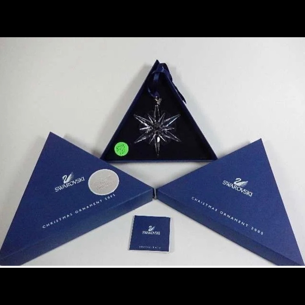 Swarovski Crystal 2005 Rockefeller Center ornament